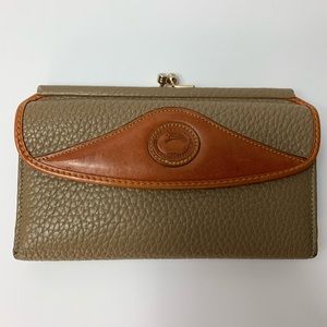 Vintage Dooney & Bourke Wallet